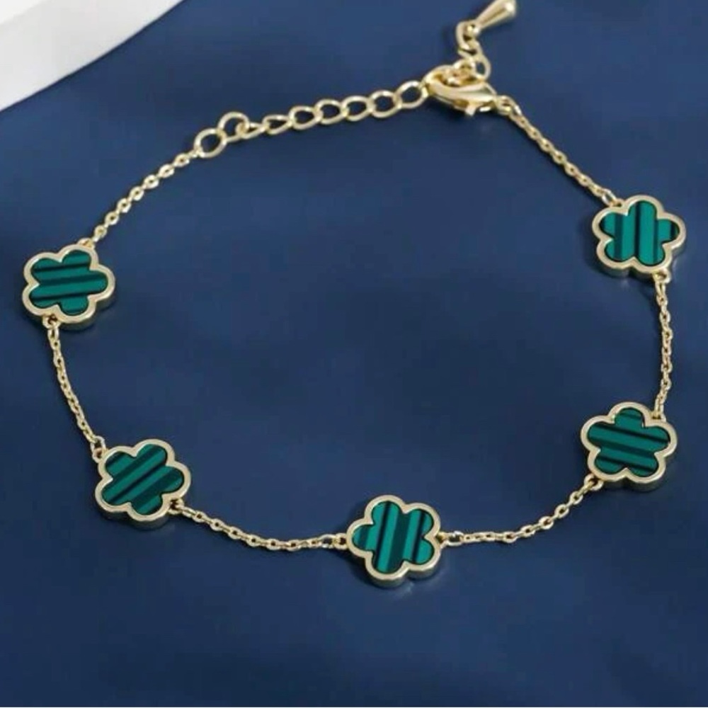 Flower Necklace/Bracelet Set